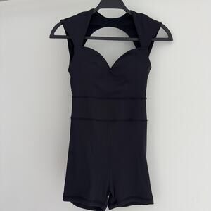 WISKII Open Back Yoga Romper Womens Small Black Sleeveless Jumpsuit Playsuit